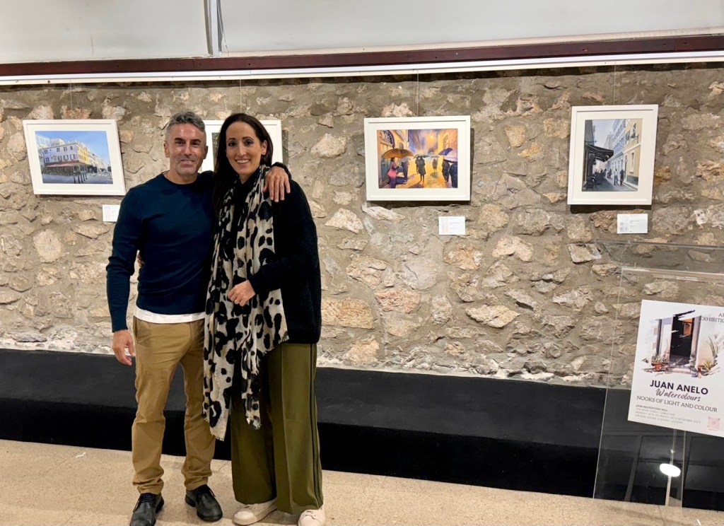 Moments from the opening night of Nooks of Light and Colour at John Mackintosh Hall — an evening filled with art, music, and warm reunions.